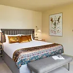 De Montesquieu Hotel 5*