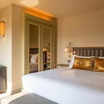 Hotel De Montesquieu 5*