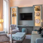 De Montesquieu Hotel 5*