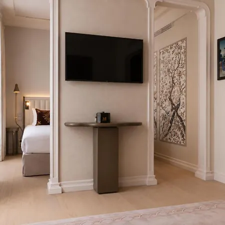 Hotel De Montesquieu