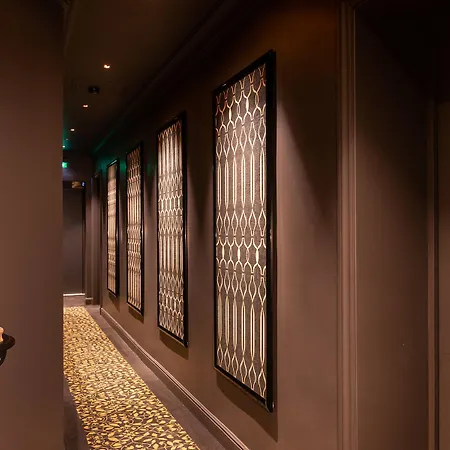 De Montesquieu Paříž