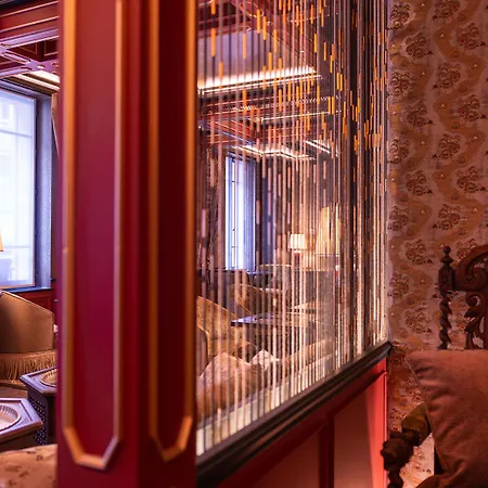 Hotel De Montesquieu