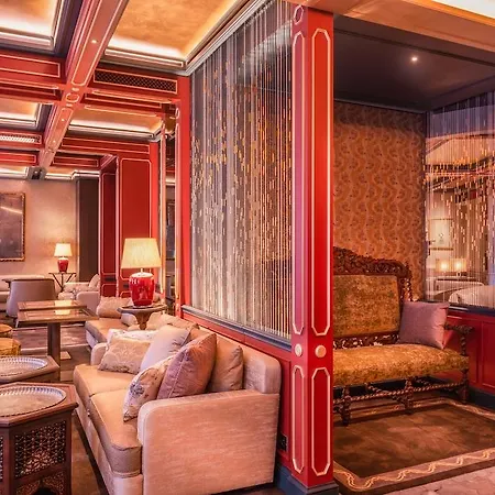 Отель De Montesquieu Париж