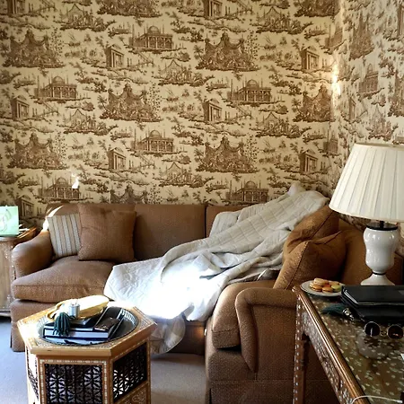 Hotel De Montesquieu