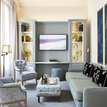 Отель De Montesquieu