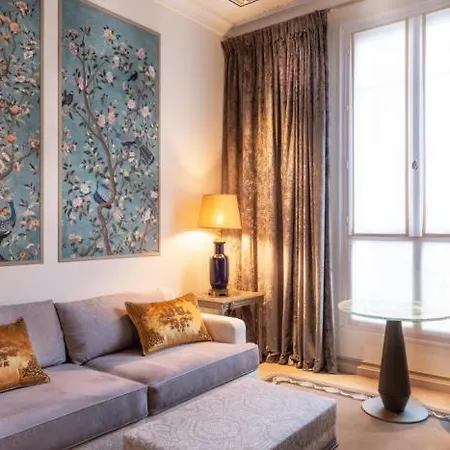 De Montesquieu ホテル