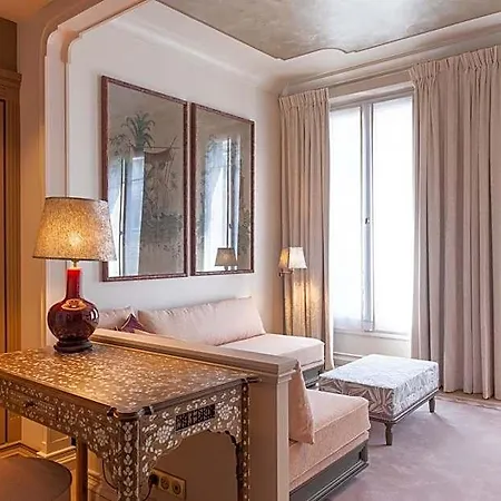 Hotel De Montesquieu Paris