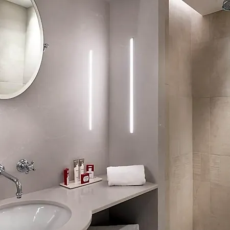 Hotel De Montesquieu Paris