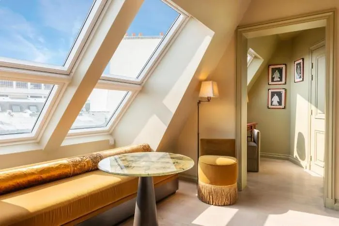 Hotel De Montesquieu