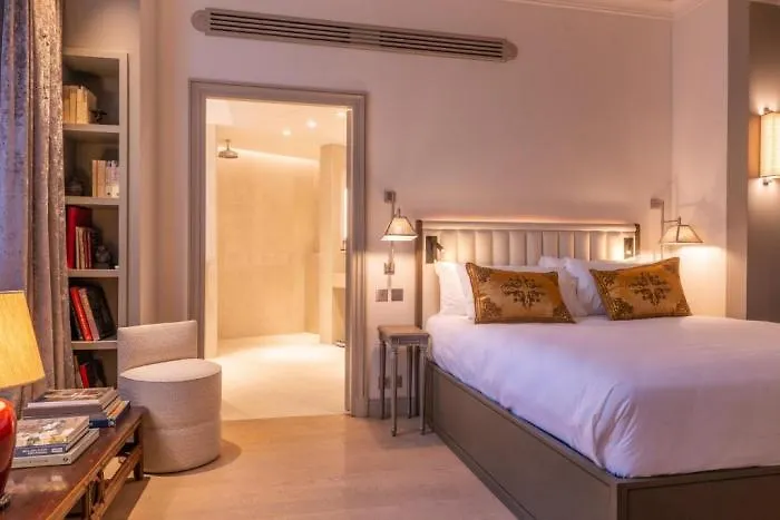 Hotel De Montesquieu