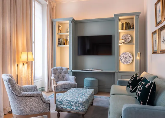 Hotell De Montesquieu Paris